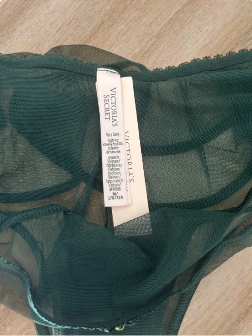🆕🔔 Ringing In Ruffles Panty Forest Evergreen Medium Victoria Secret NWT